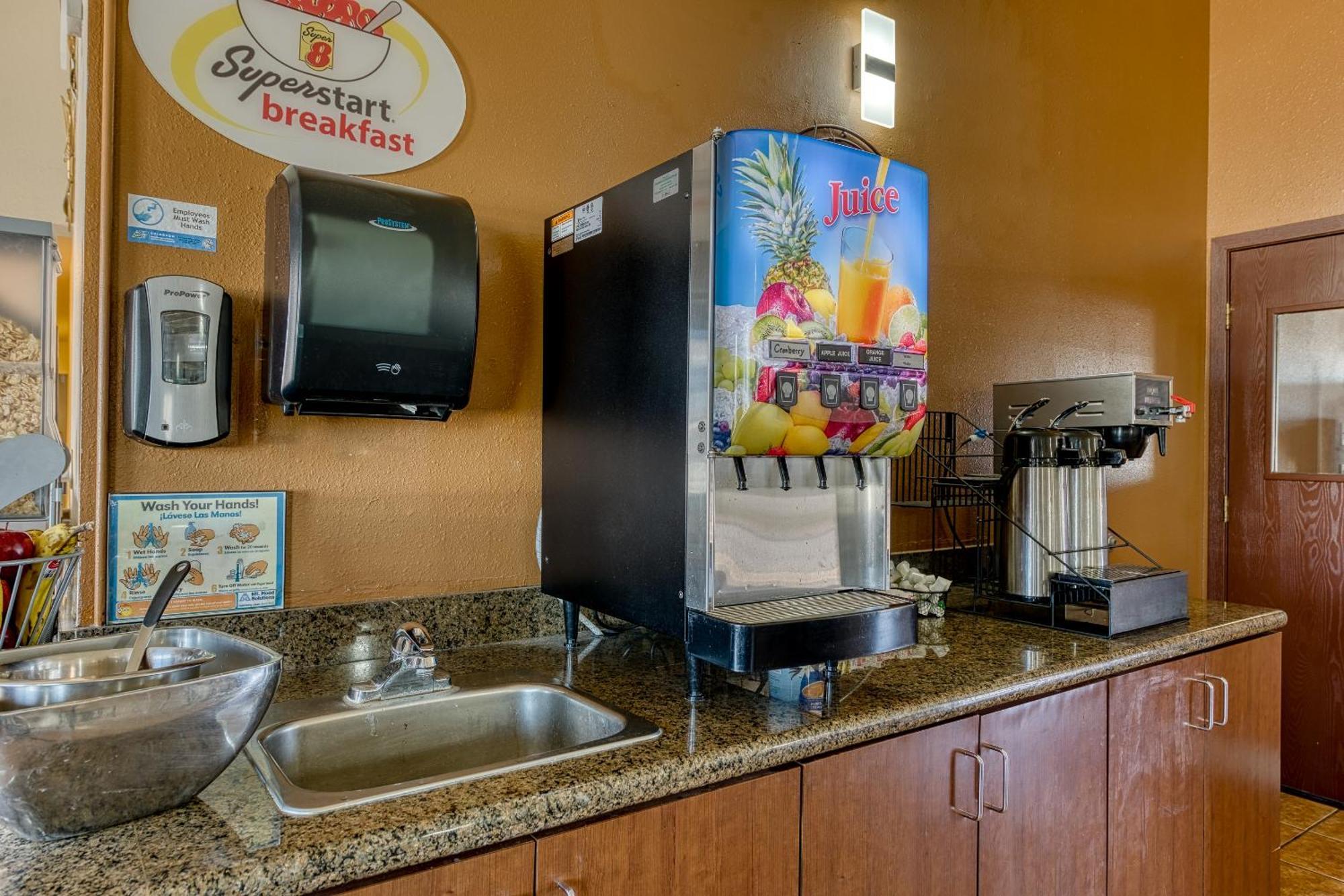 Motel Super 8 By Wyndham Alamosa Esterno foto