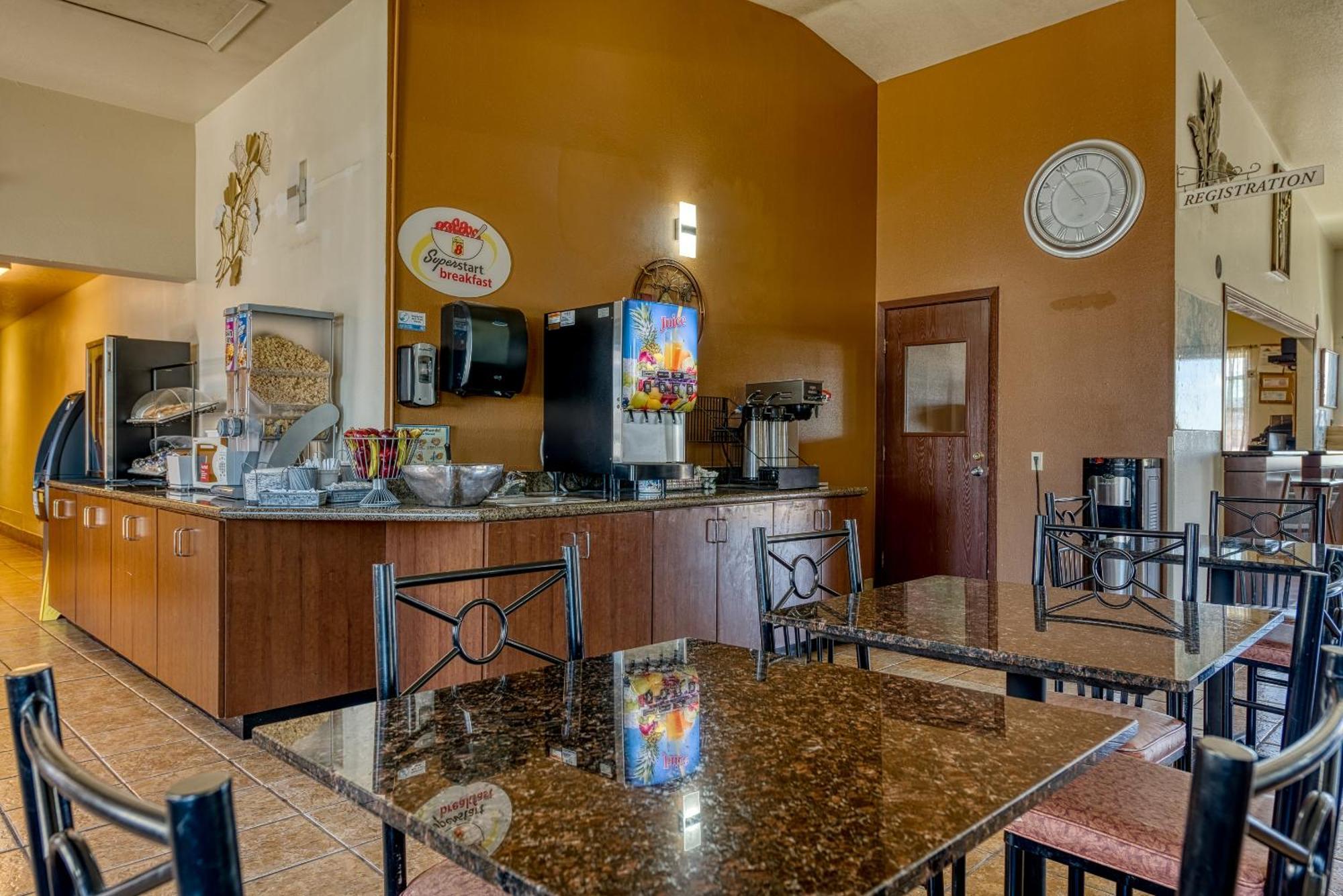 Motel Super 8 By Wyndham Alamosa Esterno foto